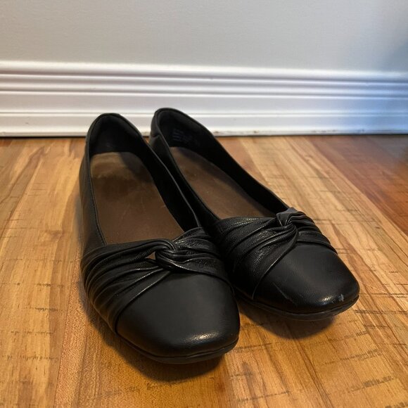 Clarks Candra Gleam Twist Leather Black Comfortable Ballet Flats - Picture 2 of 14